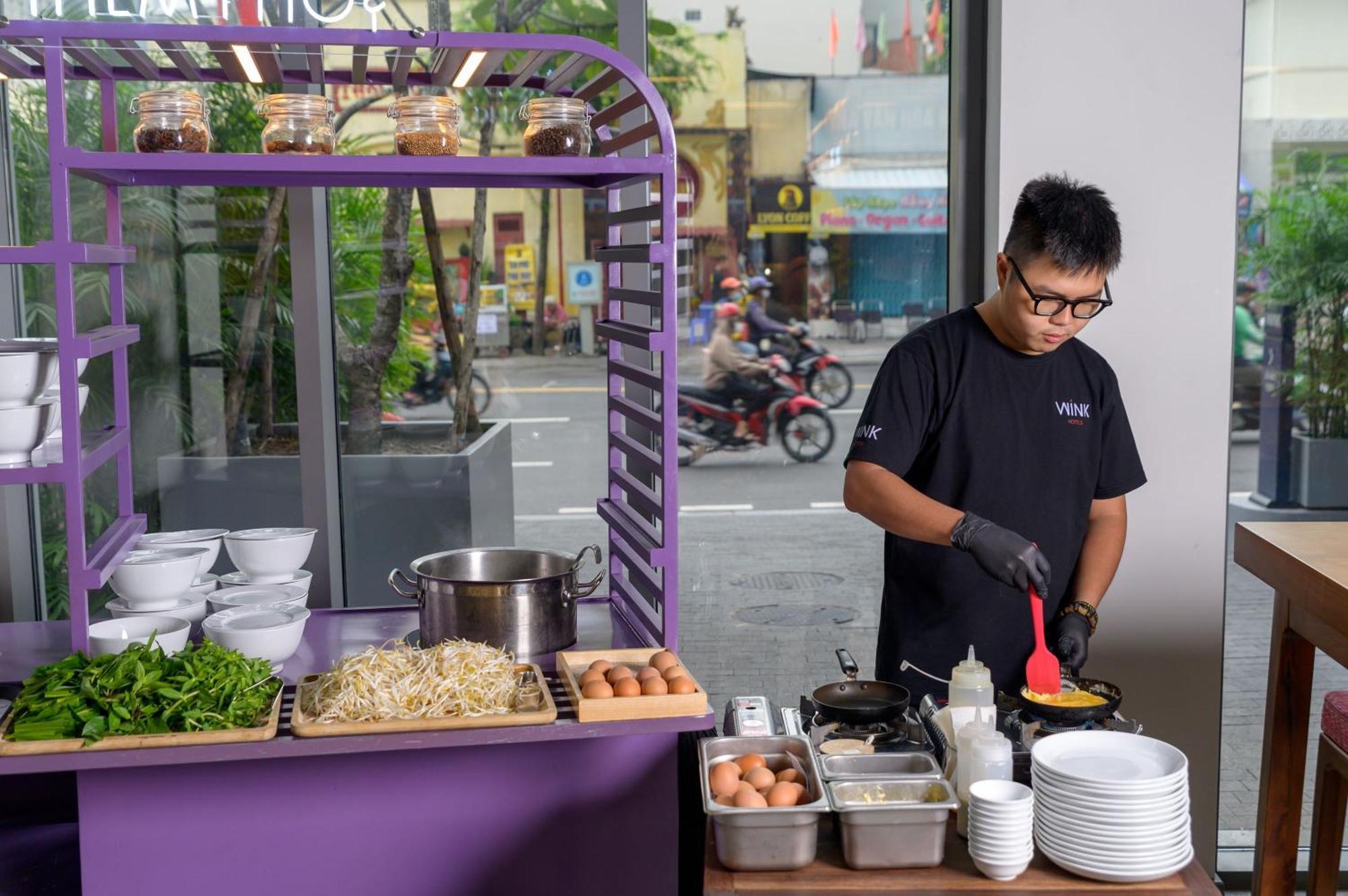 Wink Hotel Saigon Centre - 24Hrs Lifestyle Stay Ho Chi Minh City Bagian luar foto